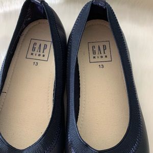 GAP Shoes - Gap girls ballet flats GAP Shoes - Gap girls ballet flats